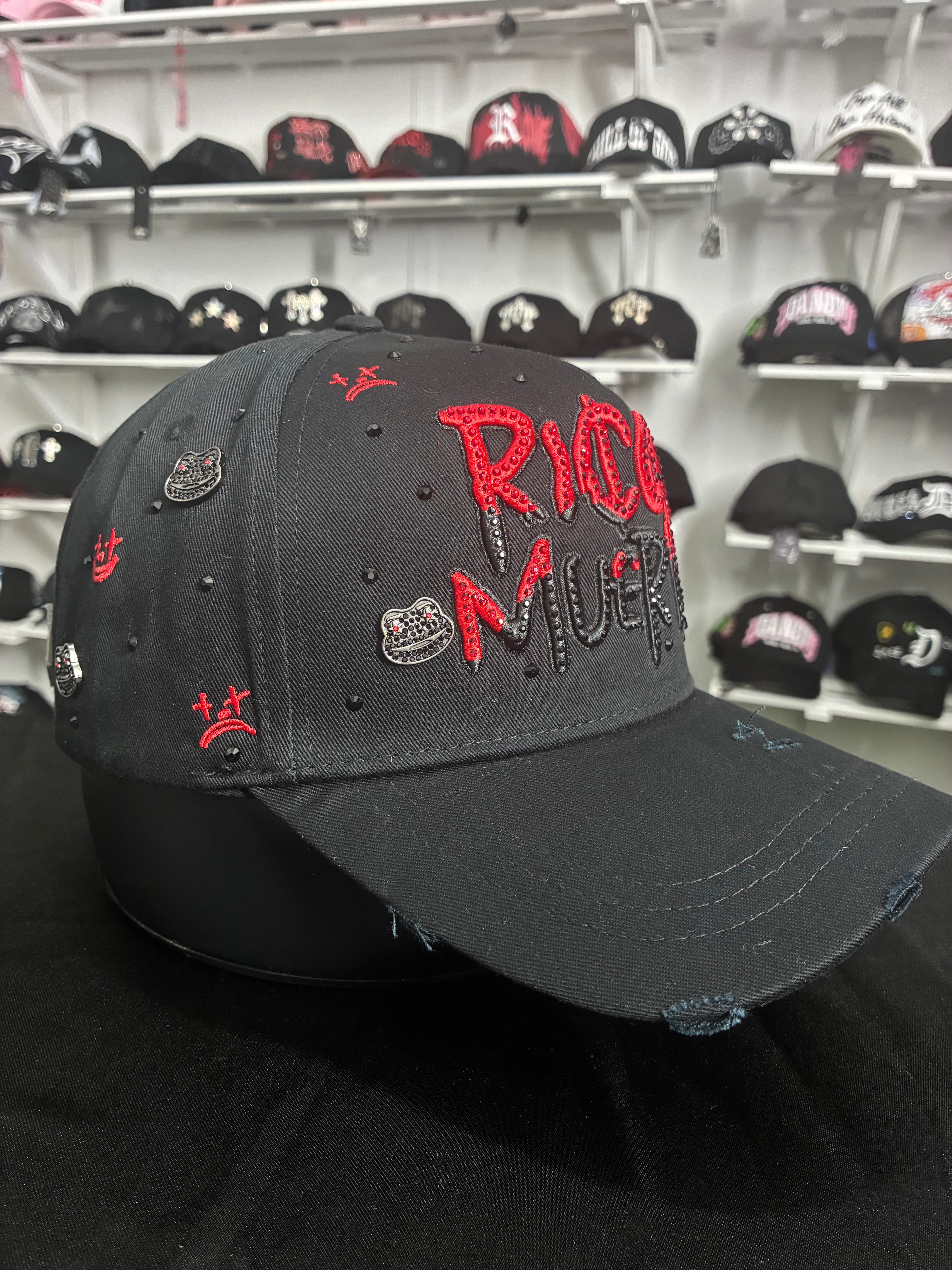 MZ Hats"Rico o Muerto" en rojo y negro ❤️🖤