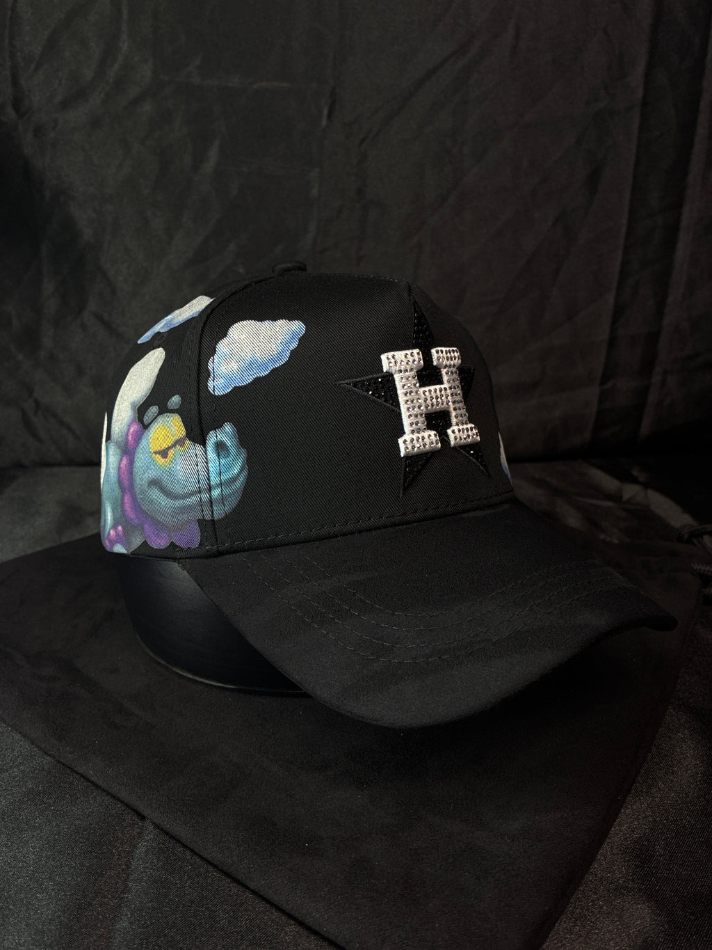 03) Días Nublados(Dandy Hats Junior H)