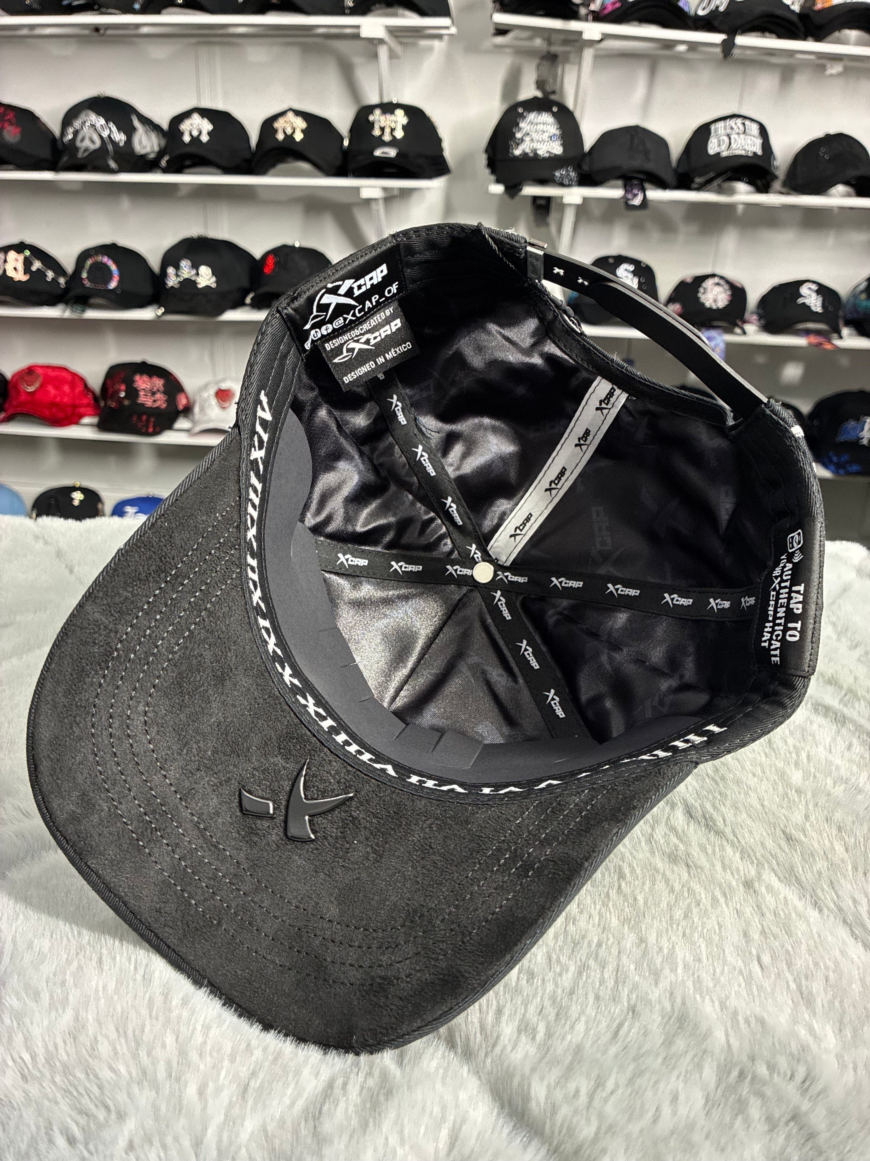 XCAP Viacrucis Black