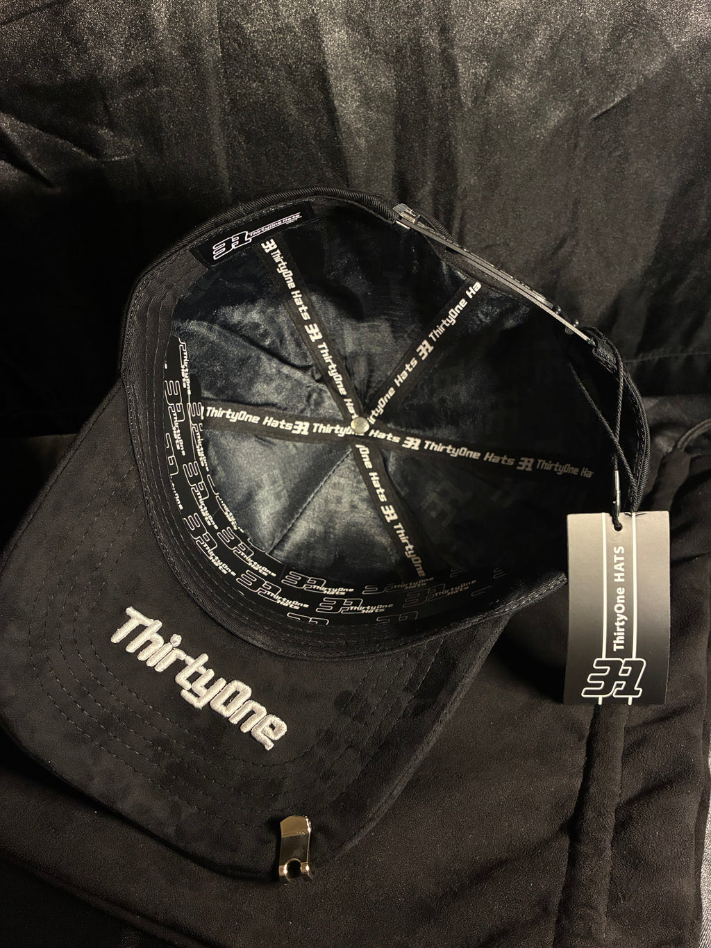 31 Hats "New York Crystal"