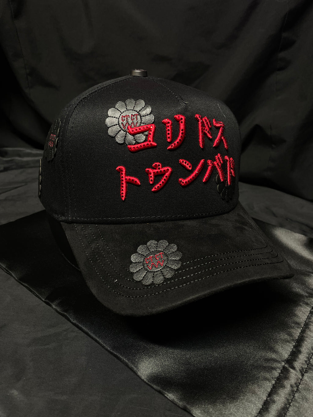 Barbas Hats y CT Oriental Tumbado".Muracami.