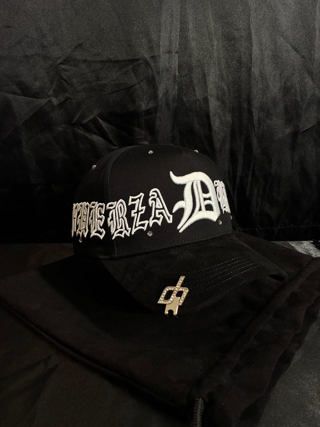 Dandy Hats x Fuerza Regida,Crystals