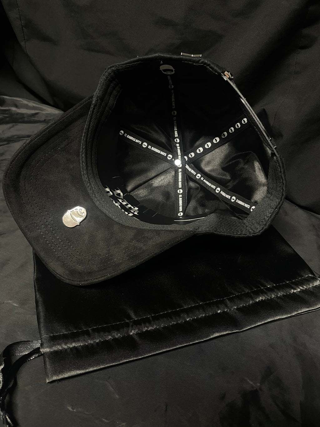 Dark Nebula". BARBAS HATS.🩶