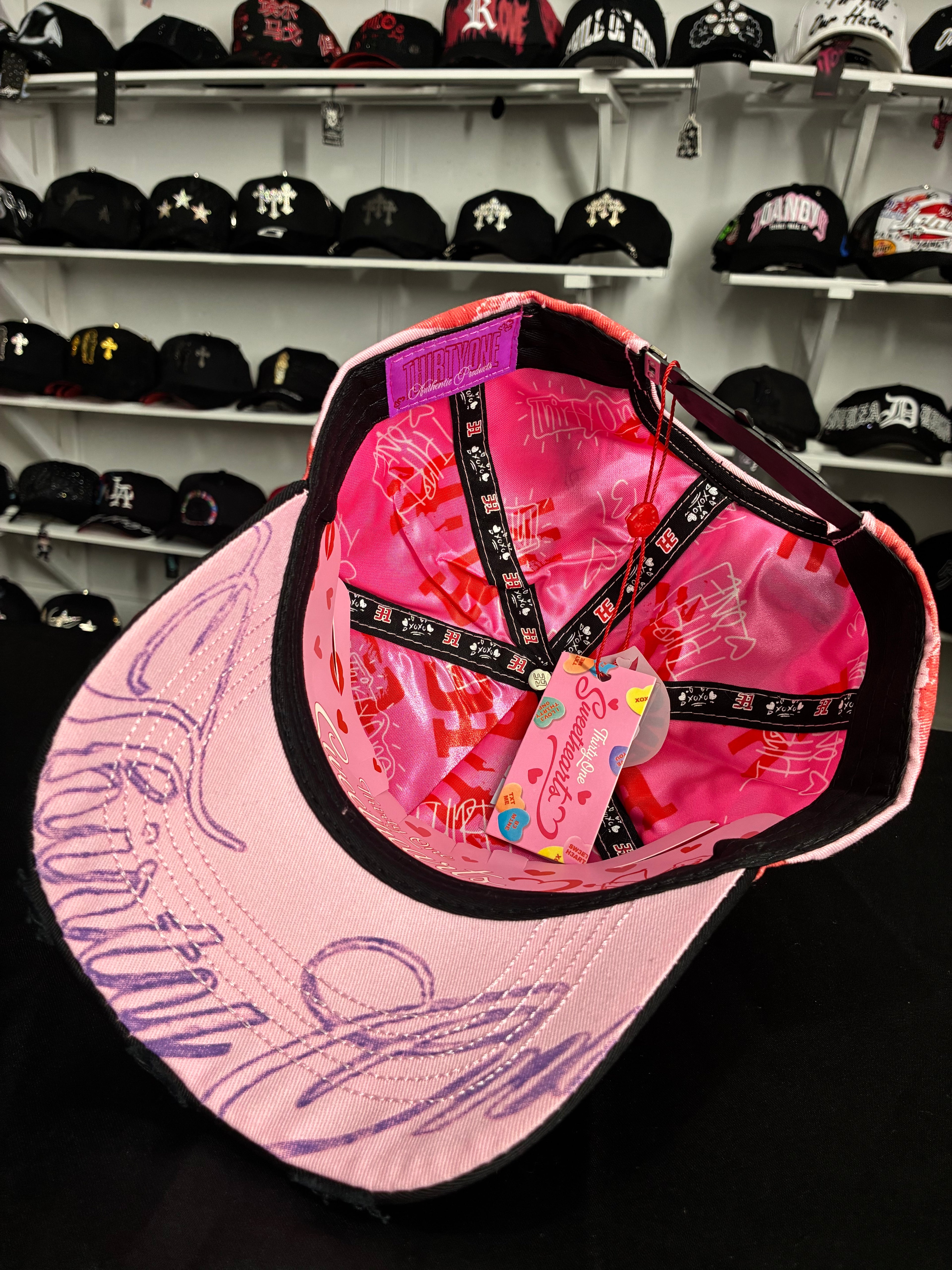 ThirtyOne Hats,modelo "LA XOXO"💋