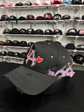 31 Hats LA XOXO negra en rosa